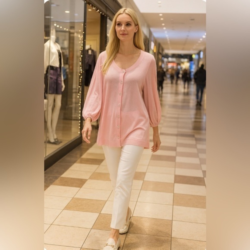 NWOT Y2K Kenzie pink cardi , 3/4 puffed sleeves/elastic cuff, clear buttons 🧶🩷